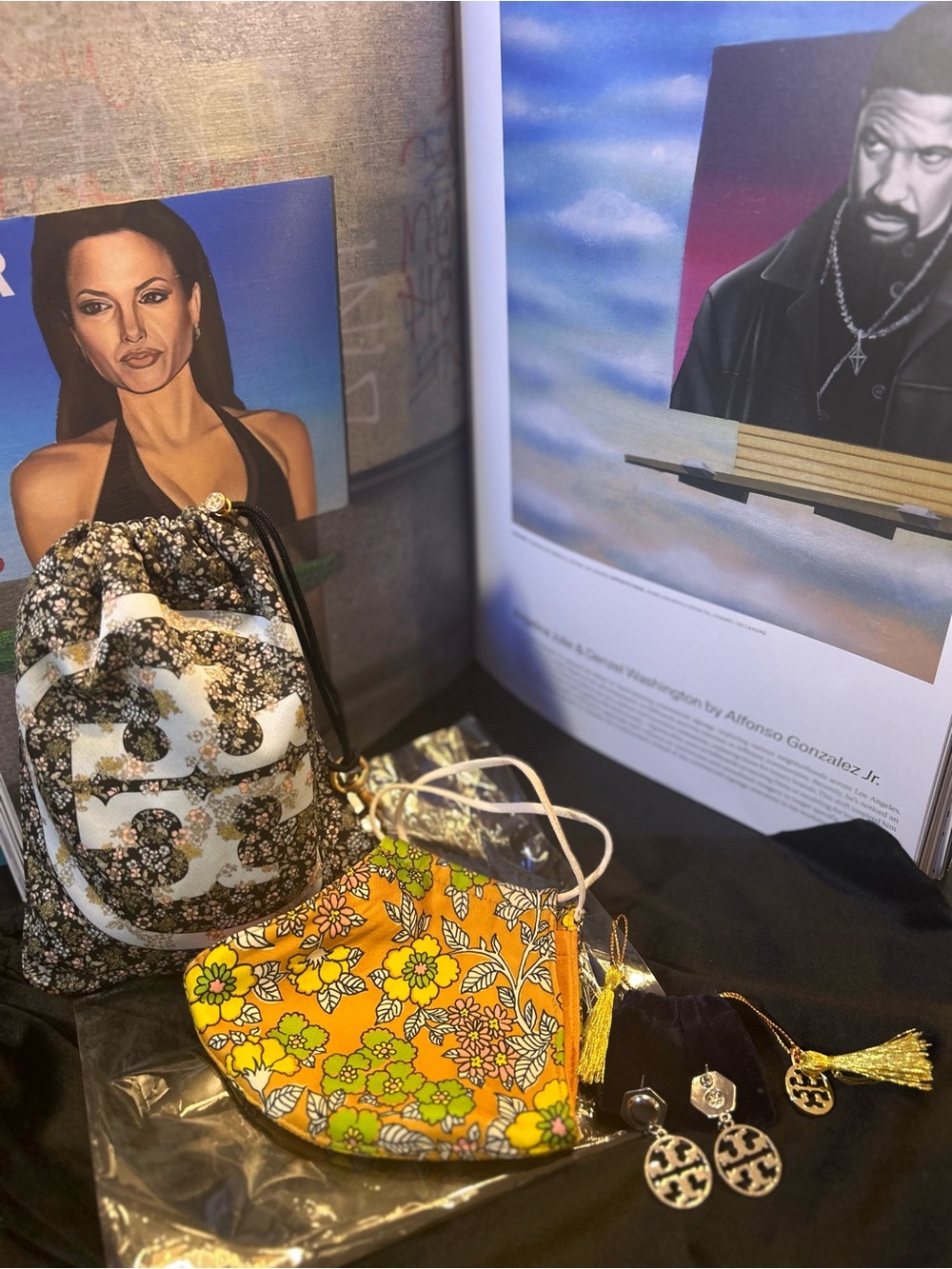 Tory Burch Bundle: Yellow Floral Face Mask W Logo Sak & Tassel Earrings & Bag - Picture 5 of 8